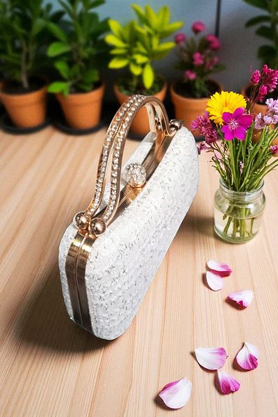 ACAR TAKI Figured Motif Special Evening Dress White Gold Zircon Stone Evening Dress Stylish Bag Is an Elegant Design