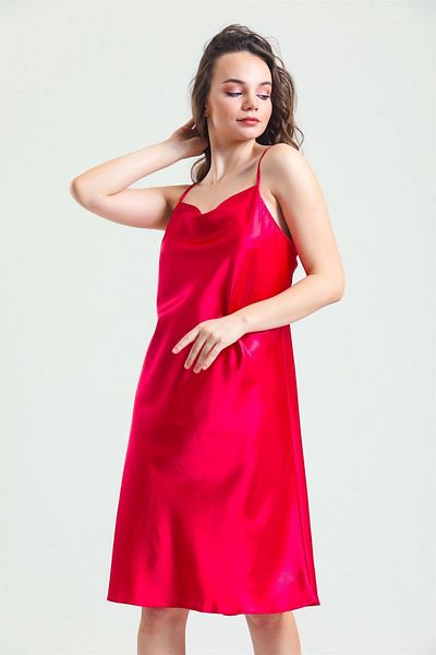 Magic Form 7790 Cămașă de noapte din satin cu guler Dagaje cu curele de frânghie - fucsia