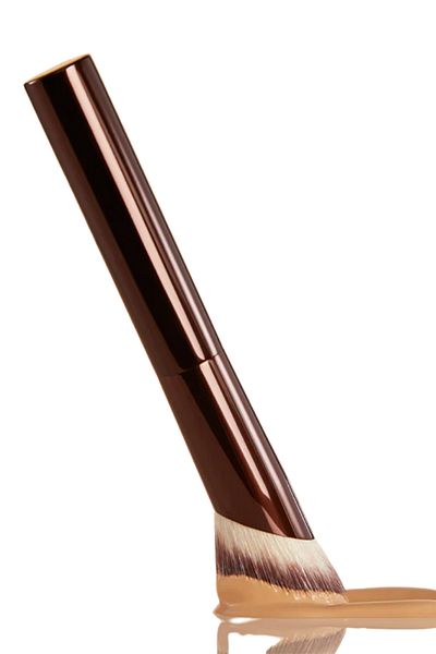 RACHEL ROY Hourglass Soft Glow Foundation Brush