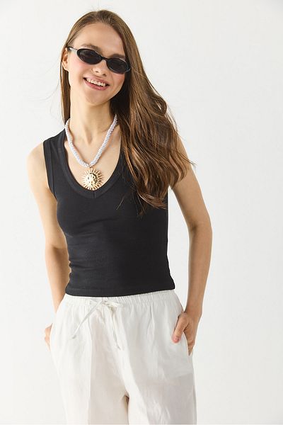 VENA Tricou Lycra cu decolteu în V adânc - NEGRU