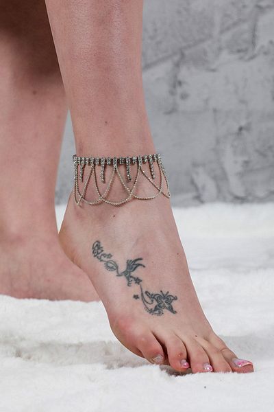 Furtek Aksesuar Women's Ribbon Tie Zircon Stone Chain Foot Anklet Model Adjustable Chain Anklet