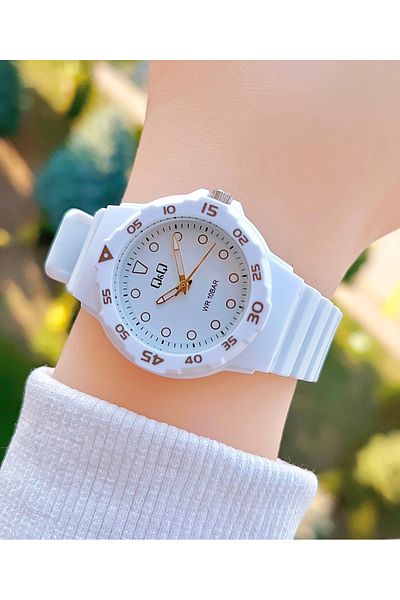 Q&Q Vr19j190y Children's Wristwatch with Waterproof Silicone Band