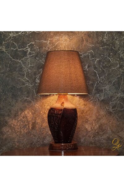 Qtahya Art مصباح عاكس الضوء مصنوع يدويًا من البورسلين والجسم البني مع قبعة قم...