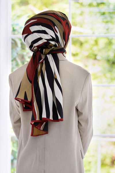 Vissona Women's Luxury Medina Silk Shawl Claret Red-1