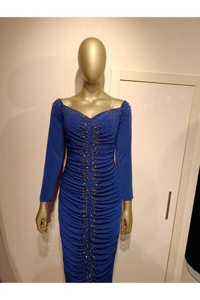 Robes Kadın Kalp Yaka İnci ve Taş İşlemeli Şık Abiye Elbise