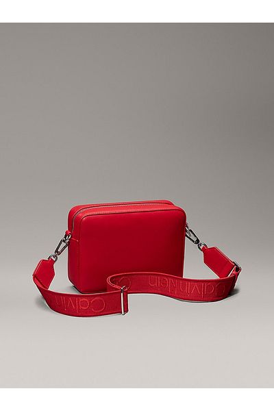 Calvin Klein Women's Ck Must Small Camera Bag - Red
