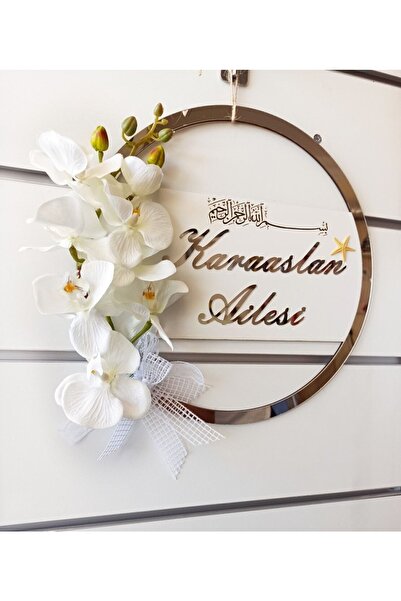 bsrtasarimm Gümüş Renkli Orkideli Kişiye Özel Pleksi Yazılı Kapı Süsü