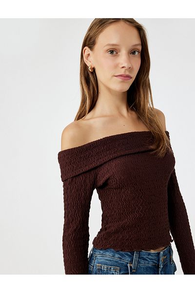 Koton Slim Fit Textured Off-The-Shoulder Long Sleeve T-Shirt