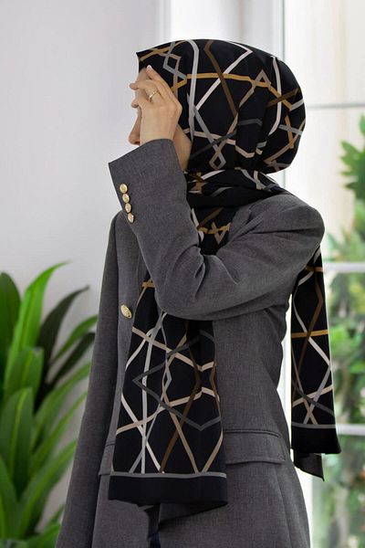 Vissona Πολυτελές Medina Silk ριγέ μοτίβο μαύρο - γκρι χρώμα 75x195 Ανθεκτικό σάλι Moss Crepe Τύπος ραφής Ιταλία