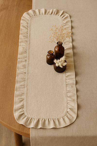 Mirilliahome Runner de in cu volane |   Runner cu volane naturale - Design elegant pentru decorarea mesei