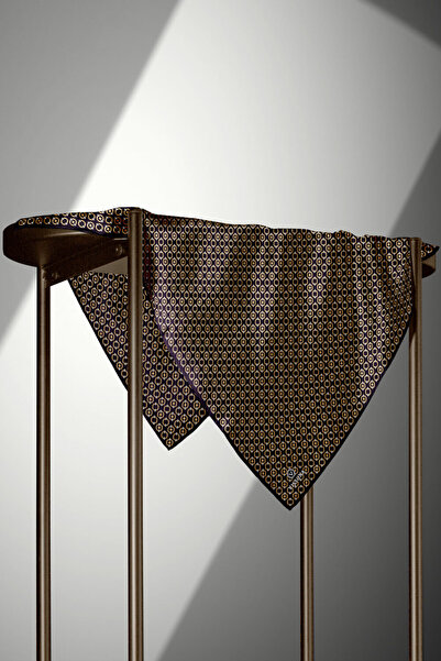 Vissona 100% Twill Silk Chain Pattern Μαύρο - Χρυσό Χρώμα 90x90 Κασκόλ Σχήμα Ραφής άκρων Ραμμένο στο χέρι