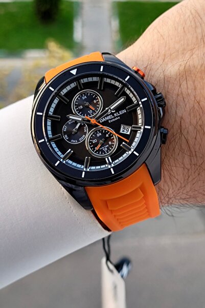 Daniel Klein 45 Mm Kasası Siyah Kordonu Turuncu Renk İç Göstergeleri Aktif Erkek Kol Saati