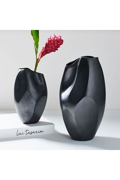 Lui Tasarım Black Color Ceramic Vase Set of 2 Emila Decorative Vase Modern Simple Stylish 32cm 25 cm
