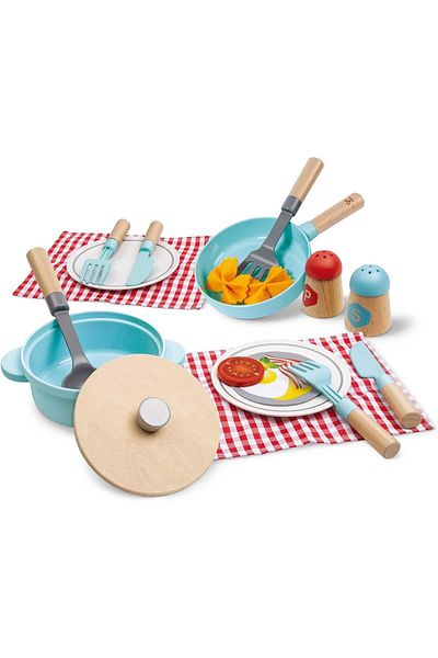 Hape Little Chef Cooking & Serve Play Set E3208