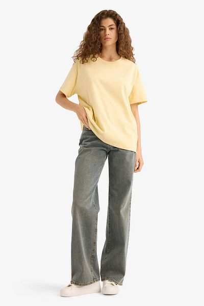 DeFacto Oversize Wide Fit Crew Neck Basic Plain Short Sleeve T-Shirt E4935Ax25Au