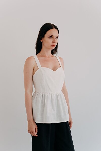 Mama in Love إميلي وايت بلوز