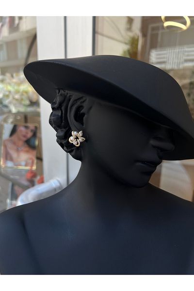 VİYA Gold Flower Motif Steel Earrings