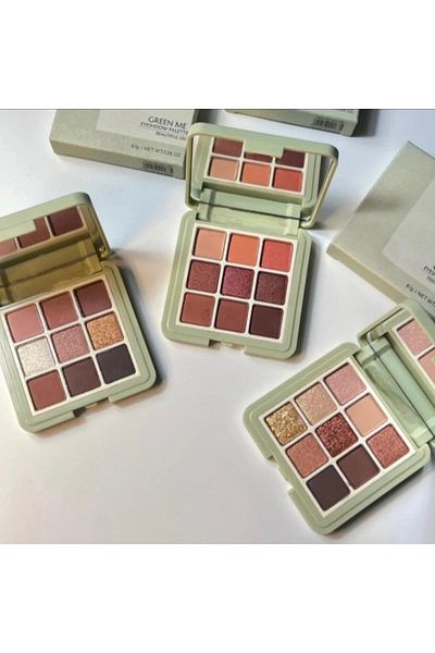 LOVEME BEAUTY 3-piece eyeshadow palette set, easy to carry for outings and work