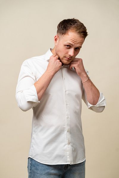 Artizan Suits Elegant white shirt, premium cotton, open collar