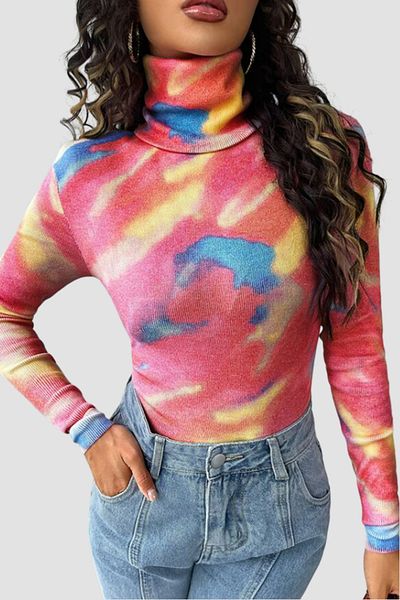 OBRO Women's thin turtleneck sweater with abstract gradient tie dye print, in pastel colors