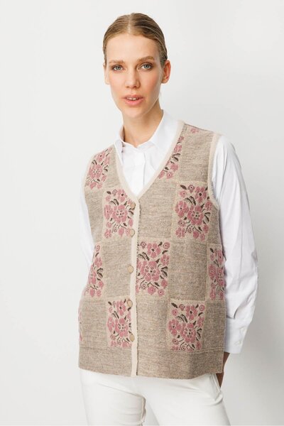 Desen Triko Women's Pıtırcık Flower-Patterned Patchwork Felt Wool Vest Beige_Y.G..Kurusu