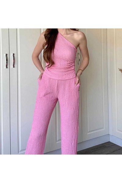 MODA DURAĞI One-Shoulder Seersucker Suit
