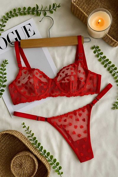 İntive Lingerie Red Heart Patterned Transparent Lace Bra Panty Set