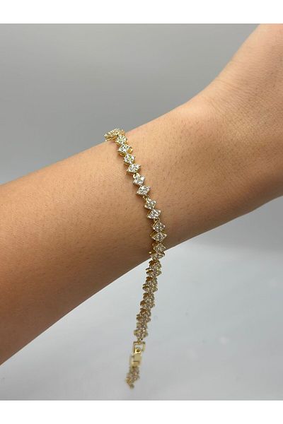 MyladyAccessoriess Full Zircon Triangle Detail Steel Bracelet