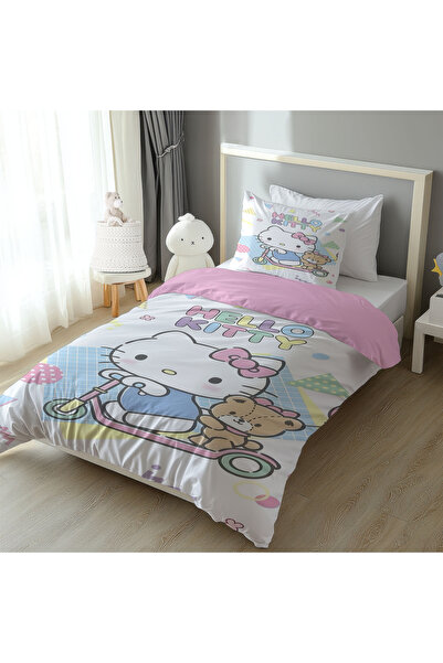 Şen Dekorasyon Hello Kitty and Her Friend Children's Bedding Set