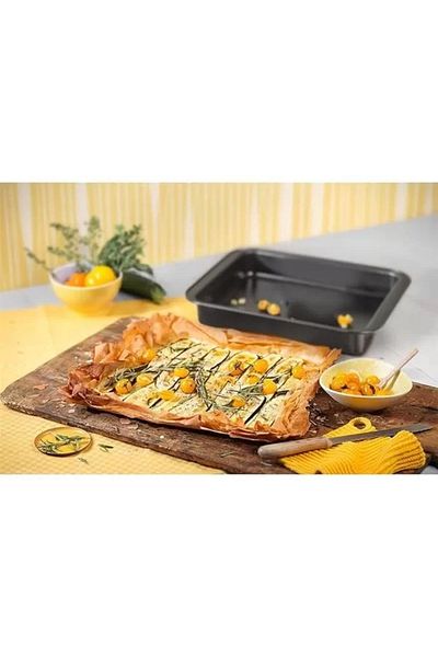 yenibagshop وعاء طهي غير لاصق من كايزر برات-في، 29 × 23 × 4 سم، لذيذ وجيد وعملي ذو حافة عالية جدًا