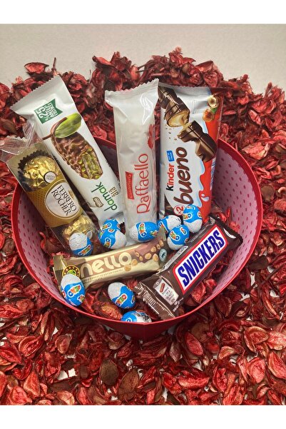 Eti FİRST CLASS SÜPRİZ HEDİYE KUTUSU