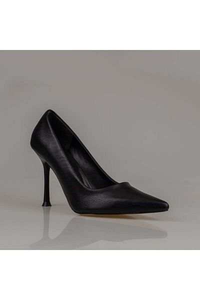Trend Adımlar Black Women's Flat Leather Stiletto