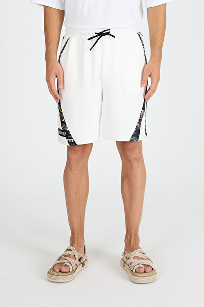 Hoodraze Men's White Cross Garnished Shorts