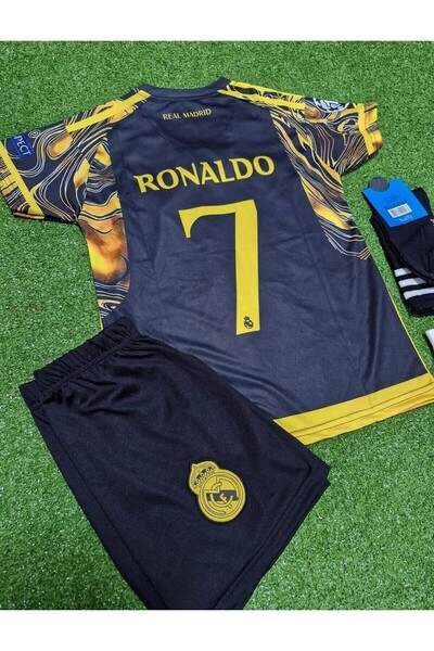 DAYIBALI DÜKKAN R.e.a.l M.a.d.r.i.d. sezóna 2024/25 - dětská souprava dresu Cristiano Ronaldo Concept, 3 kusy (ČERNÁ-ŽLUTÁ)