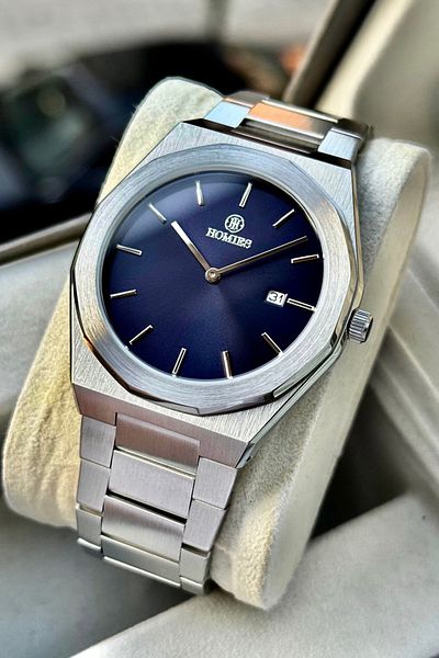 Homies Men's Wristwatch Limited Edition Complete Stainless Steel Calendar Gift Box Bracelet Gift