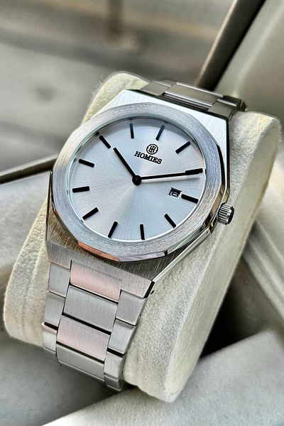Homies Men's Wristwatch Limited Edition Complete Stainless Steel Calendar Gift Box Bracelet Gift