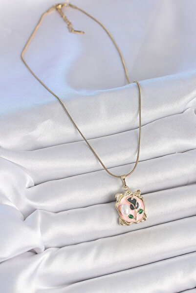 ForWhat سلسلة فولاذية ذهبية اللون مع قلادة صورة مطلية بالمينا الوردية واللؤلؤ...