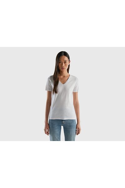 United Colors of Benetton Women's Pure Cotton V-Neck Shirt