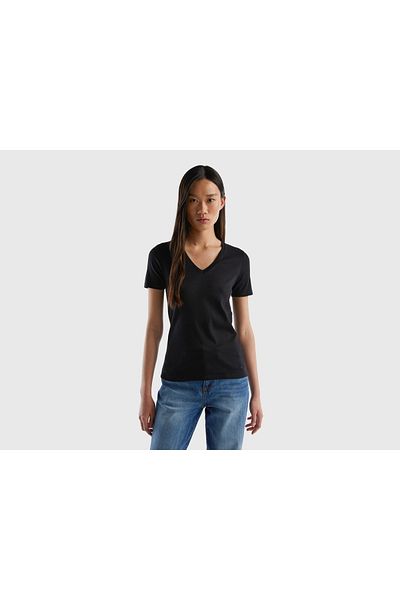 United Colors of Benetton Women's Pure Cotton V-Neck Shirt