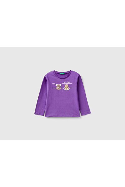 United Colors of Benetton تي شيرت أطفال بأكمام طويلة وطبعة أمامية
