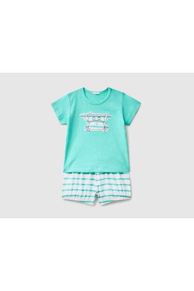 United Colors of Benetton طقم تي شيرت وشورت للأطفال الرضع من القطن الخالص