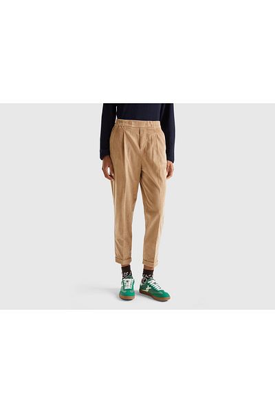 United Colors of Benetton Men's Velvet Chino Pants with Elastic Waistband
