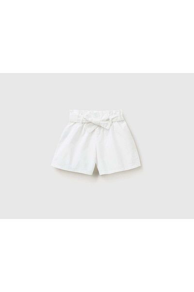 United Colors of Benetton Girls' Bermuda Shorts with Plain Belt and Pockets