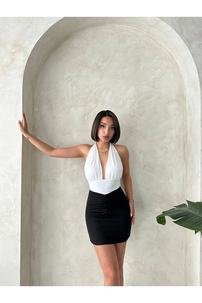 İntive Lingerie Fusta neagră cu talie înaltă, cu talie înaltă, cu șnur în față