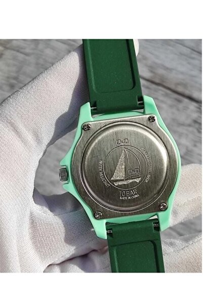 Q&Q Original 2 Years Warranty Waterproof Children's Watch