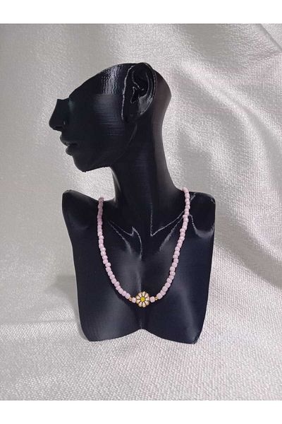 MODA MANANI Elegant Necklace with Dusty Pink Daisy Detail