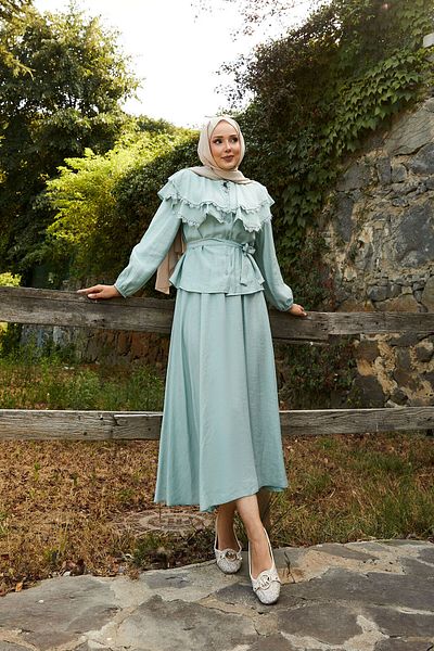EBRUTESETTÜR Front Allerli Guipure Detailed Skirt Suit