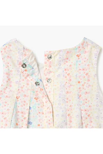 Juniors Floral Print Sleeveless A-line Dress with Pleat Detail