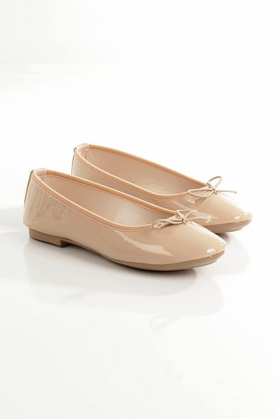 Ayakkabı Podyumum '' Ni̇l'' Nude Patent Leather Round Toe Mustache Bow Flat Heeled Orthopedic Closed Ballerinas New Season