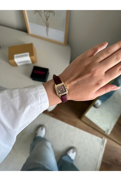 RoseandRoses Cessia Square Minimal Leather Strap Claret Red Cord (Gold Case Claret Red Dial)